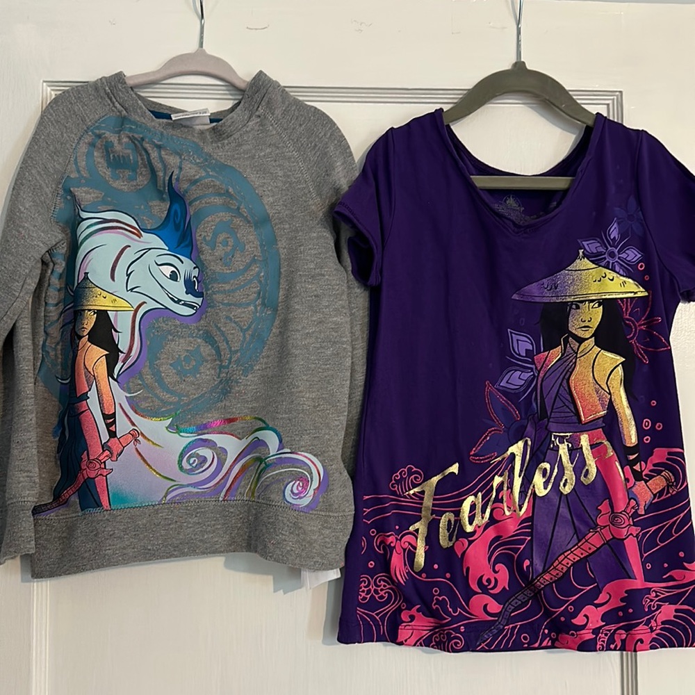 Raya and the last dragon sweatshirt size 5/6 , tee size 7/8